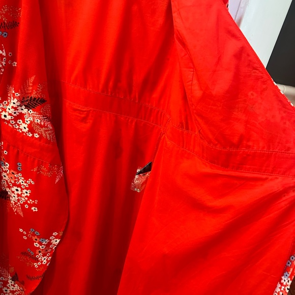 Lulus red, floral print wrap dress v neck short puff sleeve midi length sz L(10) - Picture 12 of 12